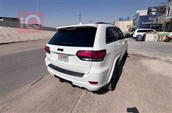 جیپ گراند شیرۆکی